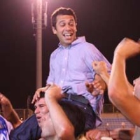 �a� ����