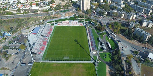 ���� �����. Green Stadium